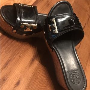 TORY BURCH Wedges